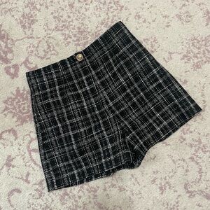 Zara Plaid Black Shorts